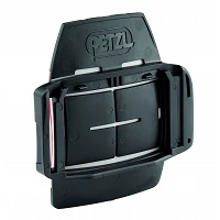Fixation Pixadapt pour fixer une lampe frontale sur un casque - PETZL